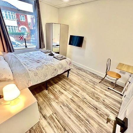 Lux En-Suite Coop Arena Mancity Stadium Piccadilly Mánchester Exterior foto