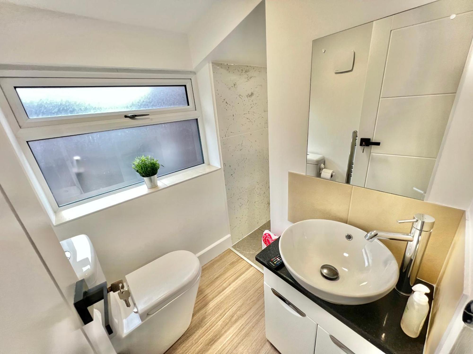 Lux En-Suite Coop Arena Mancity Stadium Piccadilly Mánchester Exterior foto